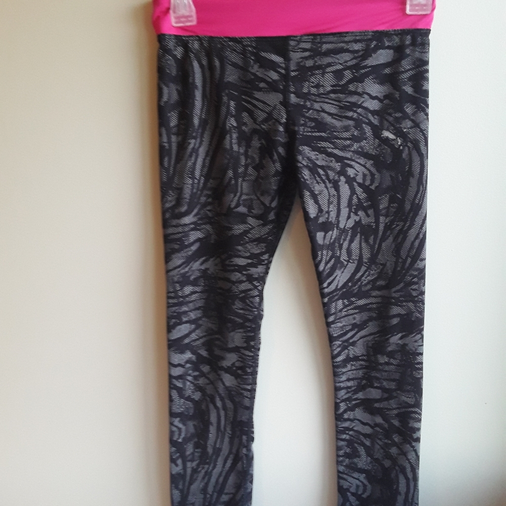 Puma Girls pink and silver pant/leggings, L